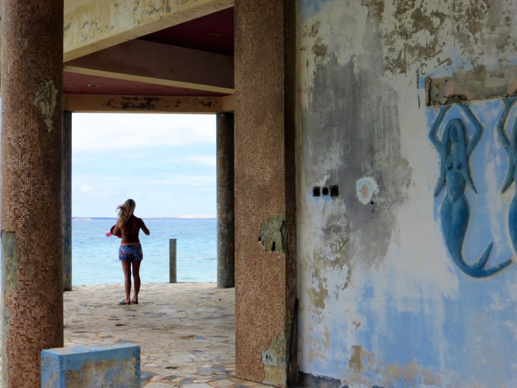 Tess Paterson - Abandoned hotel Paradise Island