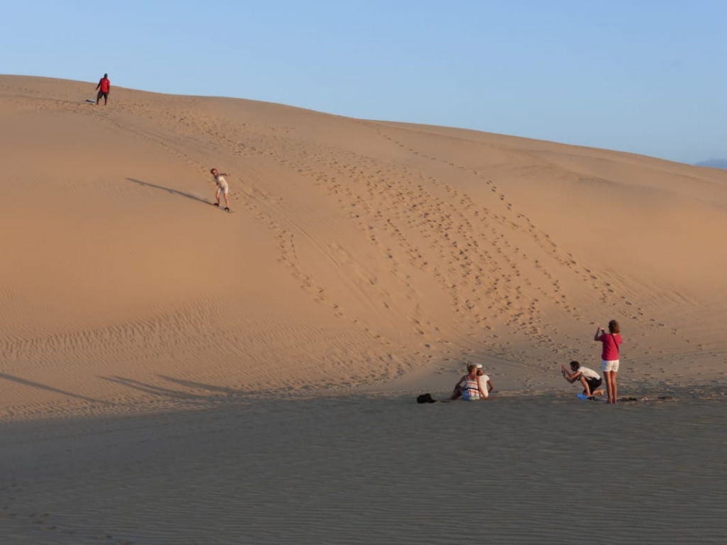 Tess Paterson - Dune boarding at dusk