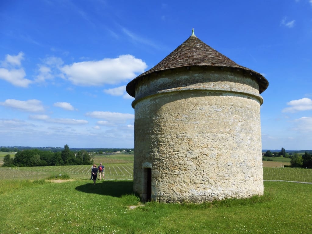 Tess Paterson - Chateau Puyfromage