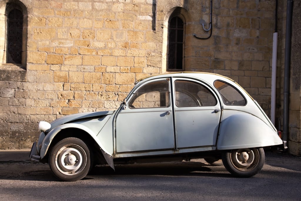 Tess Paterson - Citroen Deux CV